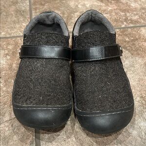 JBU shoes size 8M